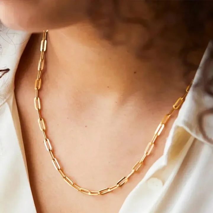 Gold chain link necklace