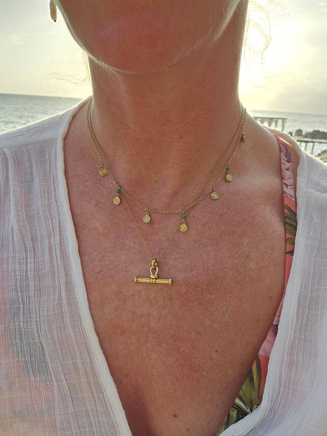 Gold Knot T Bar Necklace