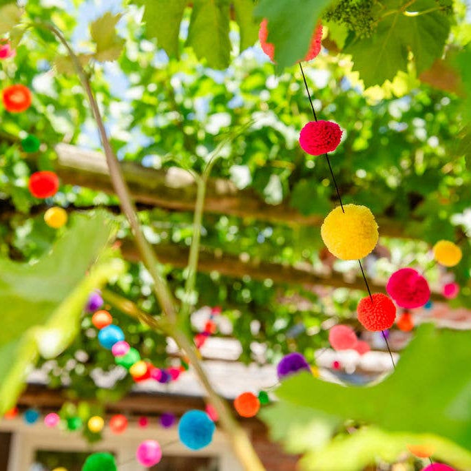 Fiesta Pom Pom Garland