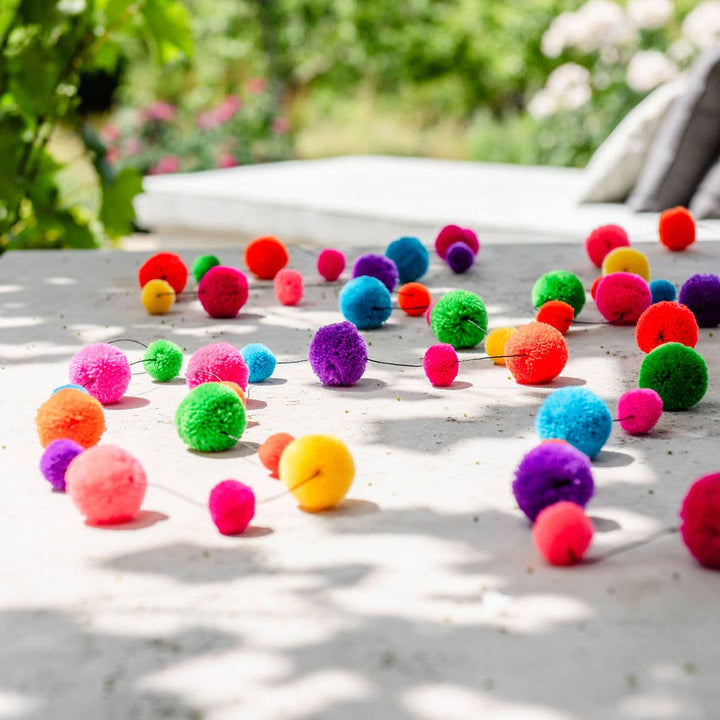 Fiesta Pom Pom Garland